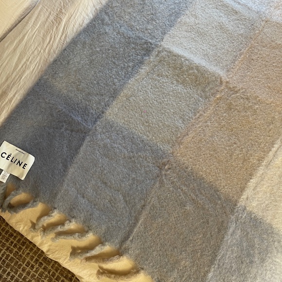 Mohair And Wool Blanket Scarf - Picture 9 of 11